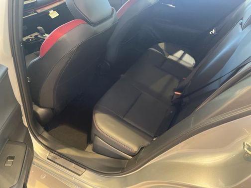 2025 Toyota Prius Plug-In Hybrid XSE Premium