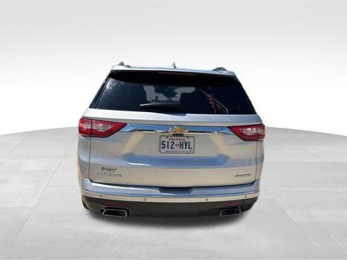 Silver Ice Metallic 2021 Chevrolet Traverse Premier
