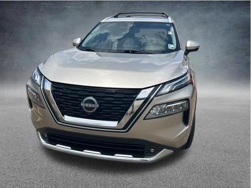 Champagne Silver Metallic 2022 Nissan Rogue Platinum
