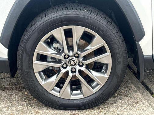 Wind Chill Pearl 2023 Toyota RAV4 XLE Premium