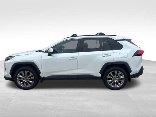 Wind Chill Pearl 2023 Toyota RAV4 XLE Premium