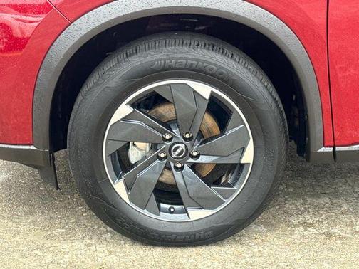 Scarlet Ember Tintcoat 2025 Nissan Rogue SV