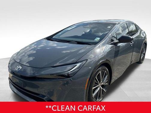2025 Toyota Prius XLE