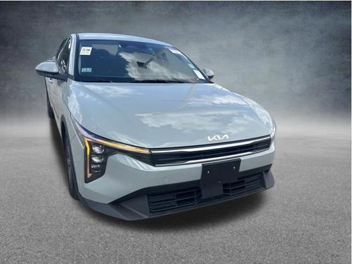 Morning Haze 2025 Kia K4 LXS