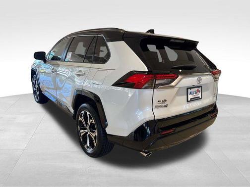 2025 Toyota RAV4 Hybrid SE