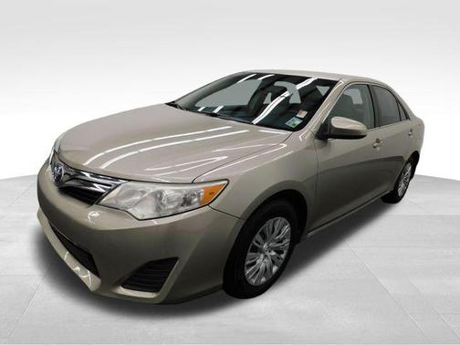 2013 Toyota Camry LE