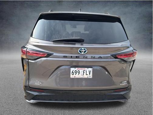 Predawn Gray Mica 2022 Toyota Sienna XSE 7 Passenger