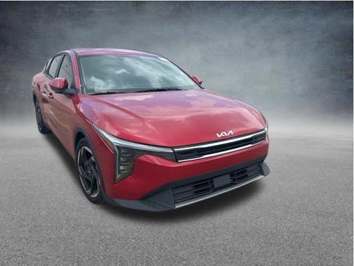 Currant Red 2025 Kia K4 EX