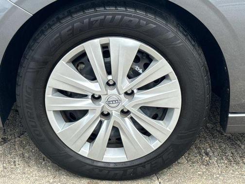 Gun Metallic 2025 Nissan Sentra S