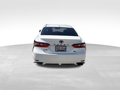 Ice Cap 2023 Toyota Camry SE