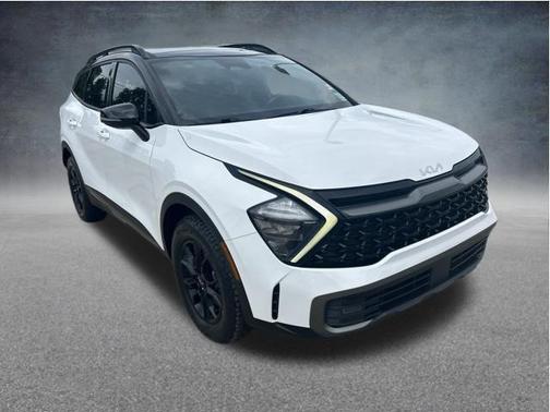 Glacier White Pearl/Ebony Black Roof 2023 Kia Sportage S