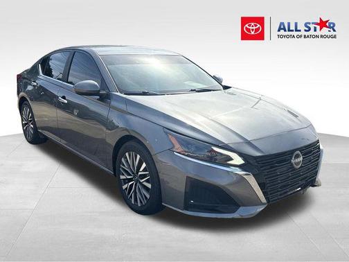 Gun Metallic 2023 Nissan Altima 2.5 SV