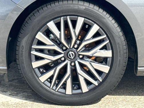 Gun Metallic 2023 Nissan Altima 2.5 SV