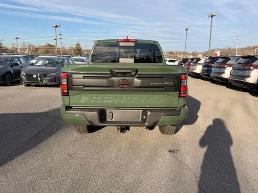 2026 Nissan Frontier PRO-4X w/R Package