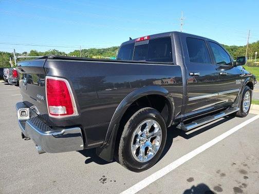 Granite Crystal Clearcoat Metallic 2018 RAM 1500 Laramie