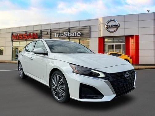 2025 Nissan Altima SL