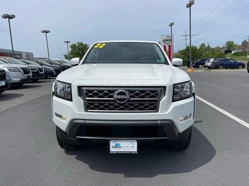 2022 Nissan Frontier SV