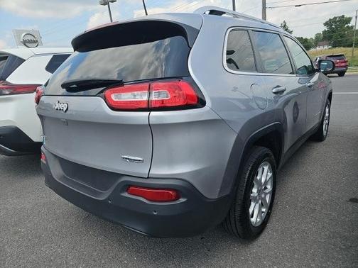 2018 Jeep Cherokee Latitude Plus