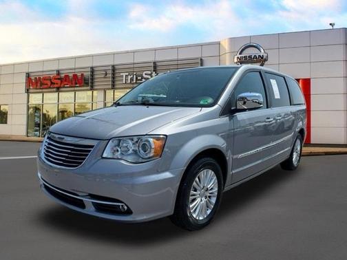 2014 Chrysler Town & Country Limited