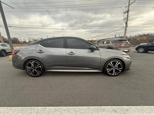 2021 Nissan Sentra SR