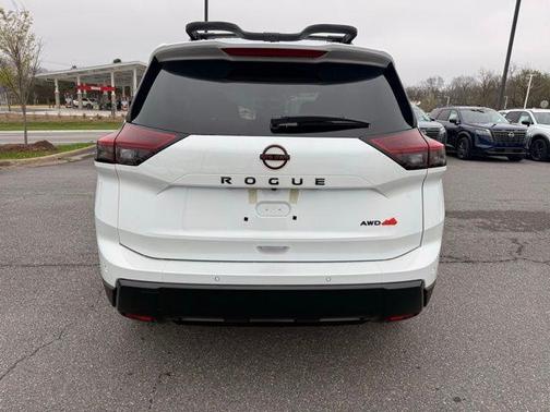 Everest White P 2026 Nissan Rogue Rock Creek