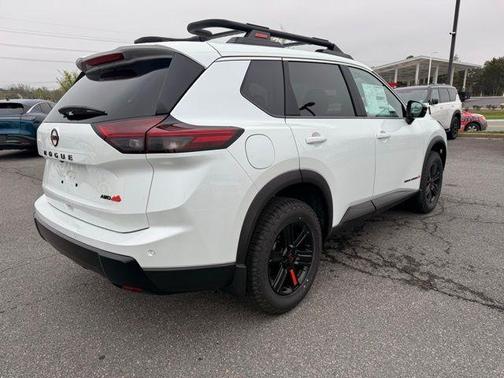 Everest White P 2026 Nissan Rogue Rock Creek