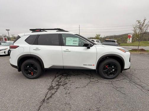 Everest White P 2026 Nissan Rogue Rock Creek