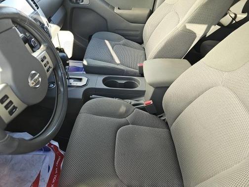 2020 Nissan Frontier SV