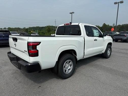 2025 Nissan Frontier S