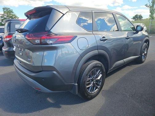 Gun Metallic 2023 Nissan Rogue S