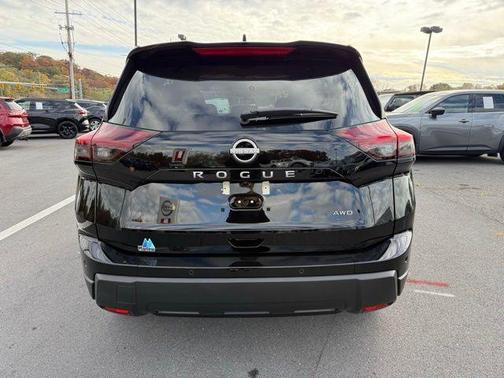 2025 Nissan Rogue S