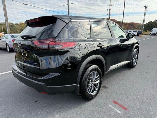 2025 Nissan Rogue S