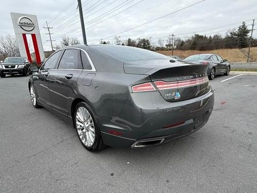 2015 Lincoln MKZ Base