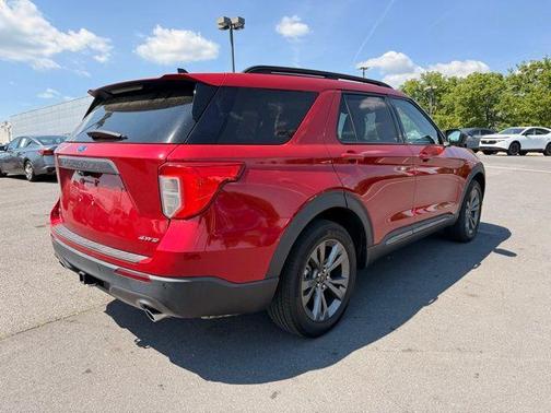 Red Metallic 2022 Ford Explorer XLT