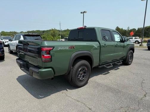 2025 Nissan Frontier PRO-4X