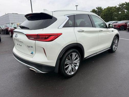 Majestic White 2021 INFINITI QX50 SENSORY