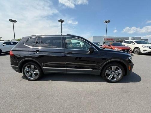 2021 Volkswagen Tiguan 2.0T SEL