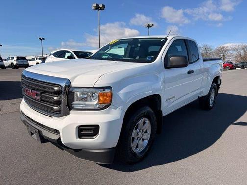 2017 GMC Canyon Base