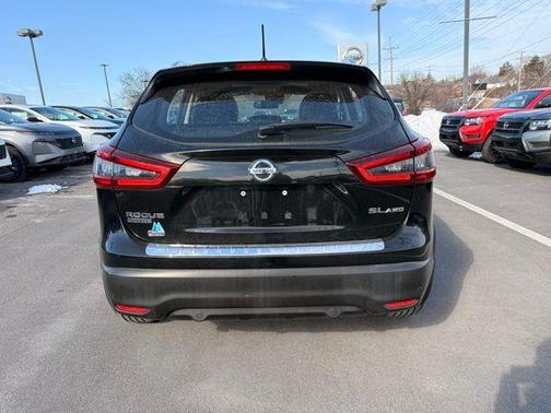 2021 Nissan Rogue Sport SL
