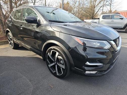 2021 Nissan Rogue Sport SL