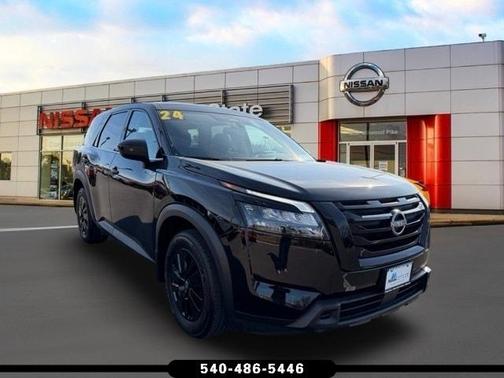 2024 Nissan Pathfinder S