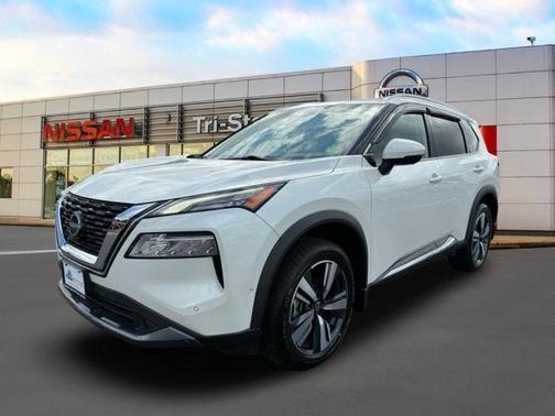 2022 Nissan Rogue SL