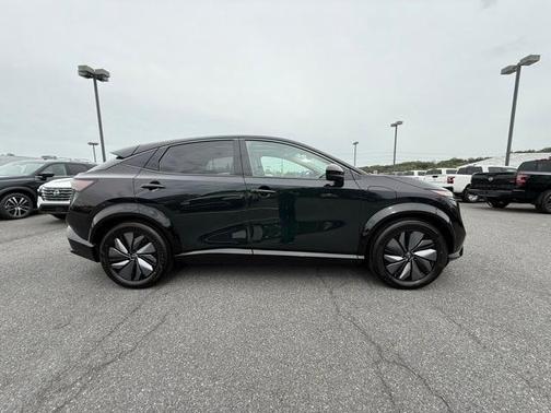 2025 Nissan ARIYA EVOLVE+