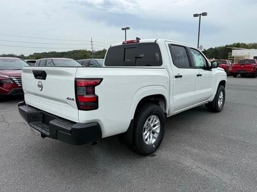 2026 Nissan Frontier S