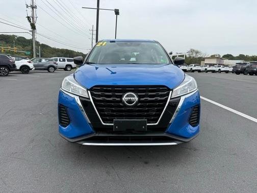 2021 Nissan Kicks S