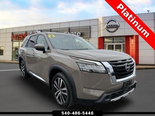 2023 Nissan Pathfinder Platinum