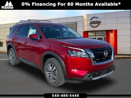 2025 Nissan Pathfinder SL