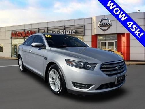 2016 Ford Taurus SEL