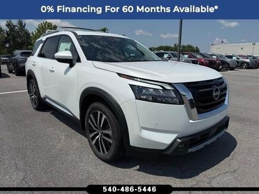 2025 Nissan Pathfinder Platinum