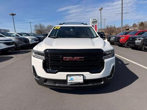 2020 GMC Acadia AT4